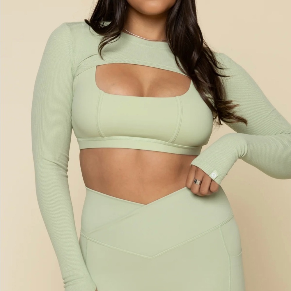 NWT POPFLEX Relevé Ribbed Shrug